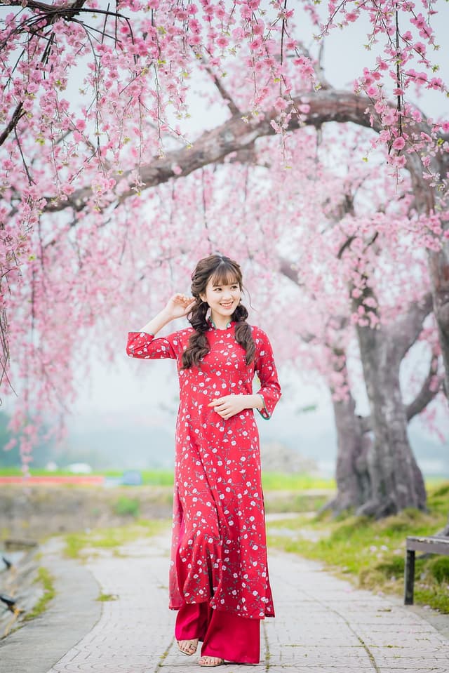 Women's Fashion
